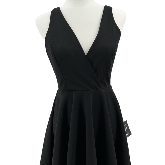 NWT LuLus Black Wonder Whirl Black Twist Back V-neck Skater Dress Women's Size S - Picture 10 of 16